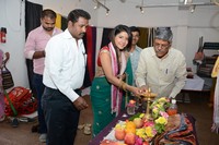 Sakshi Agarwal Inaugurates Pochampally IKAT Art Mela